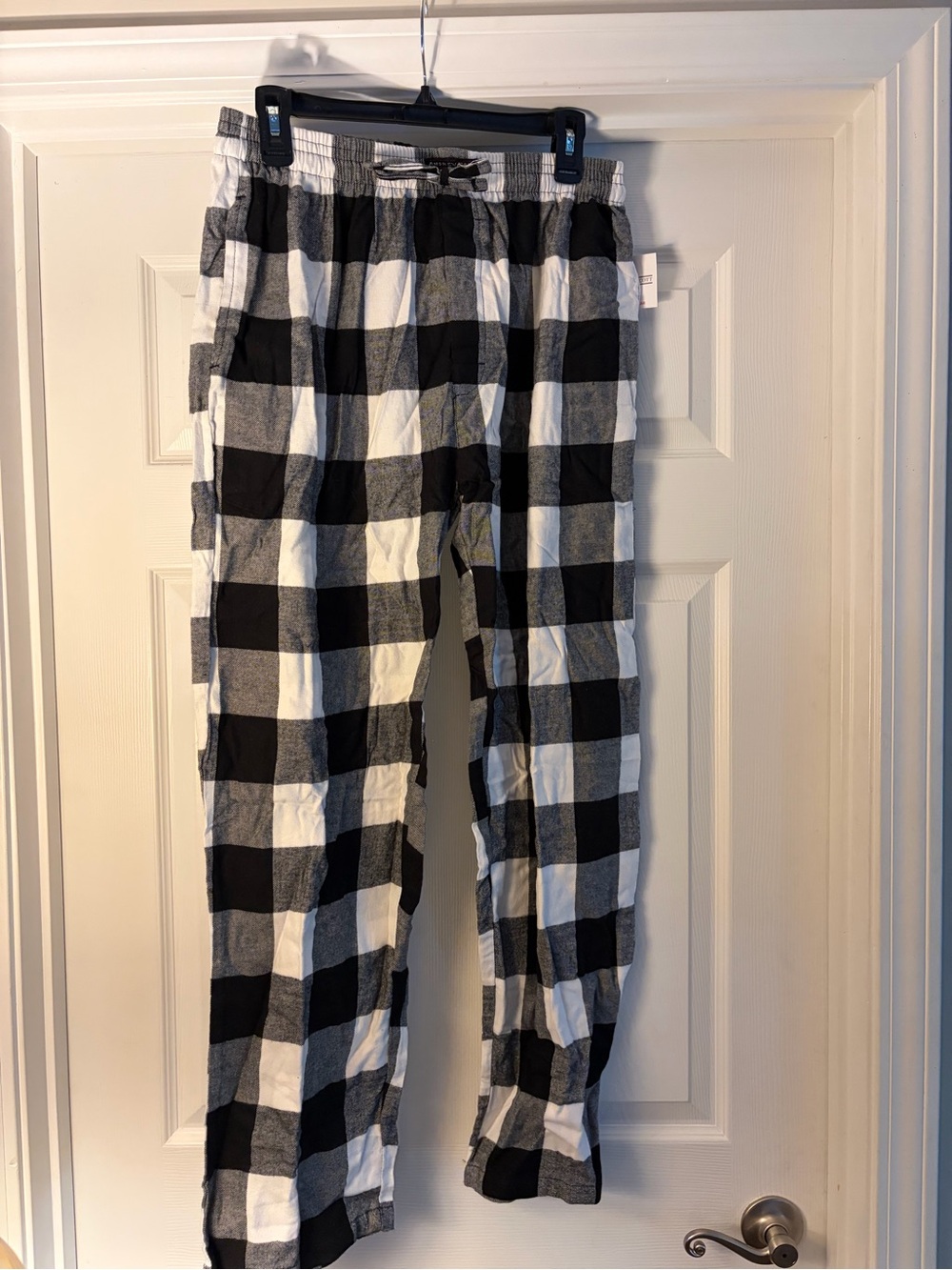 Men's Black & White Plaid Jogger Pants